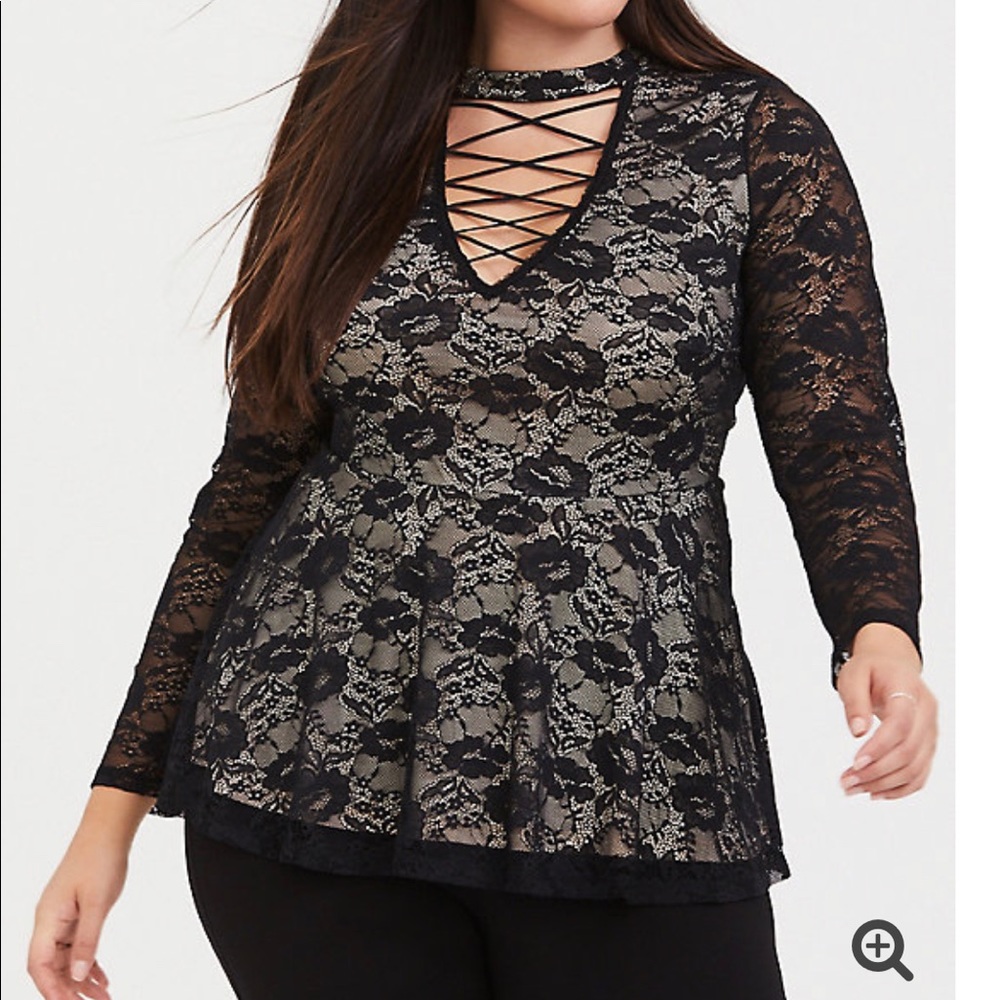 TORRID | BLACK LACE LATTICE PEPLUM TOP